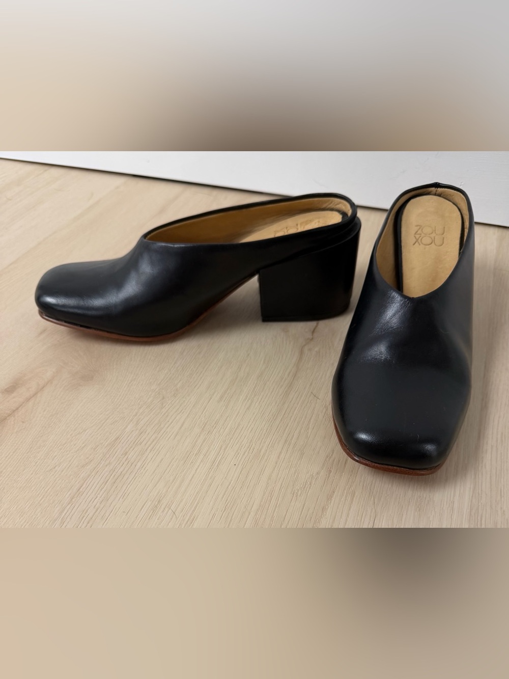 Zou Xou Black Leather Square-Toe Block Heel Mules